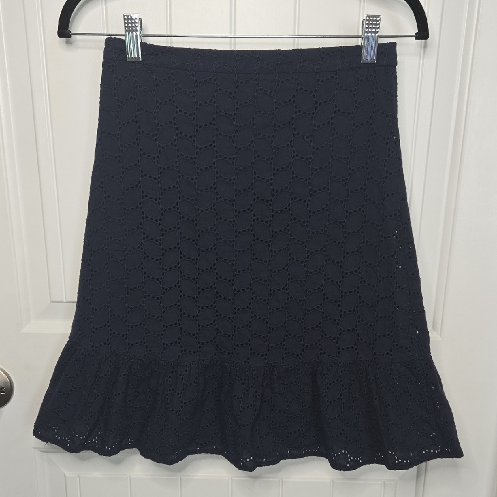 Draper James Navy A-Line Skirt w Ruffled Hem Eyelet Coastal Preppy Nautical Sz 2